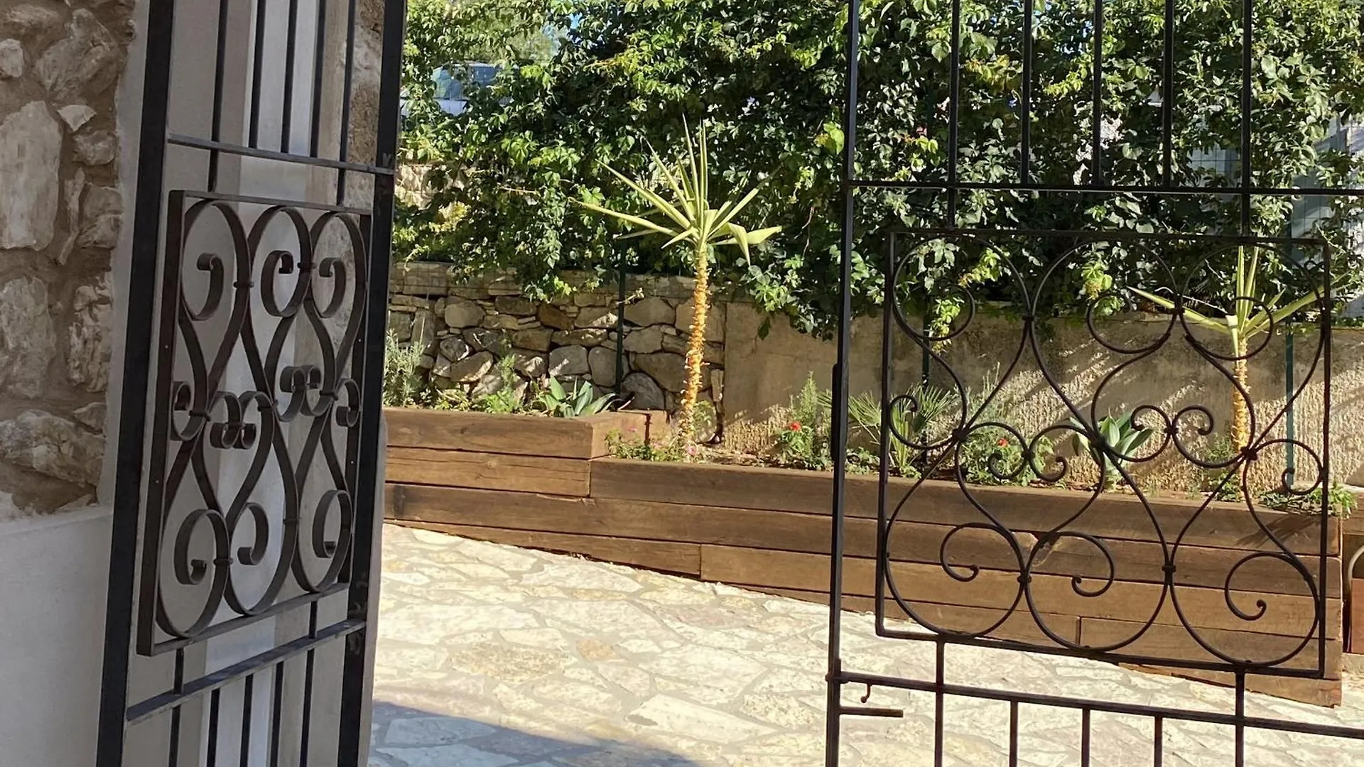 Tenute Plaia Agriturismo Scopello  Alloggio per agriturismo Scopello (Sicily)